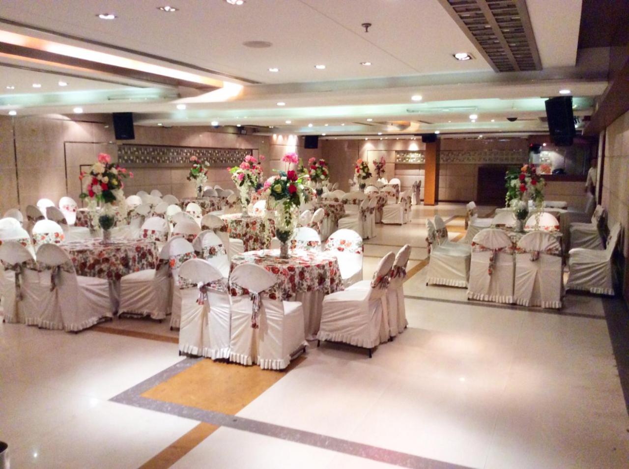 Hotel Gk International Chandīgarh Dış mekan fotoğraf